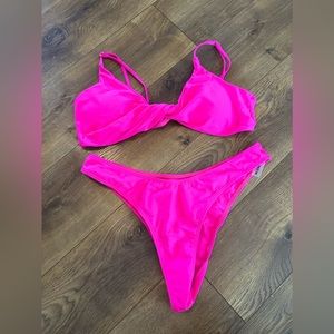 nwot large bikini set
